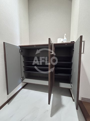 アルテ江坂の収納|アルテ江坂　シューズボックス
