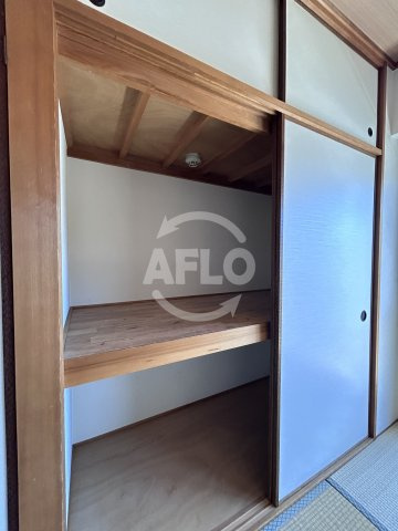 アルテ江坂の収納|アルテ江坂　押入