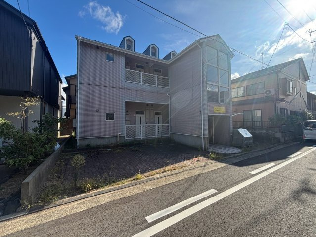 中央区文京町 2700万円の前面道路含む現地写真