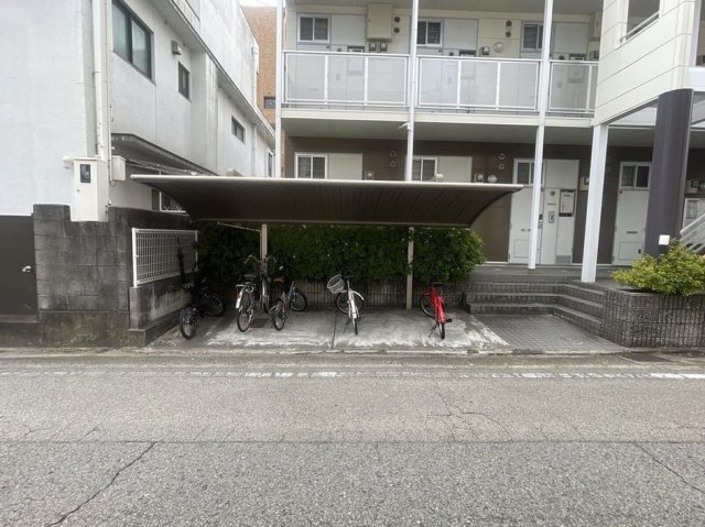 レオパレス向之芝のその他