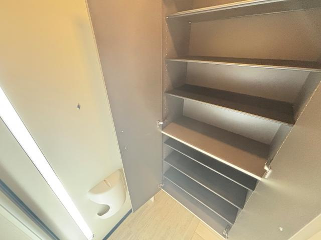 フォレストハイム　要の収納|下駄箱