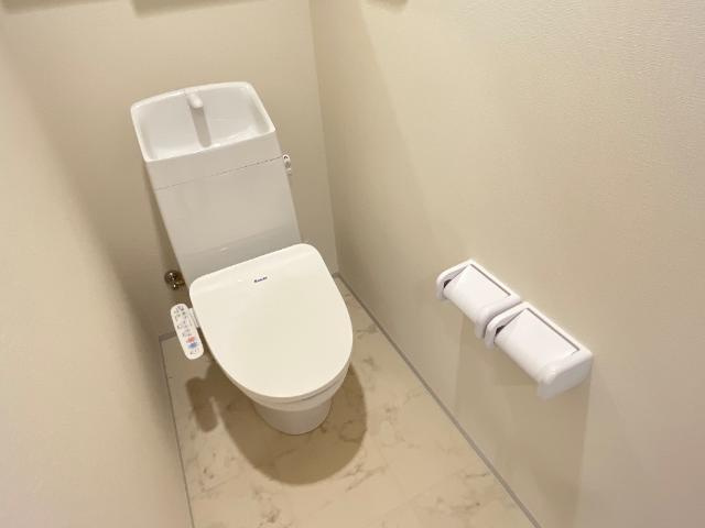 THE　BLOSSOM　新栄のトイレ|シャワー付トイレ