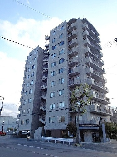 ライオンズマンション中の島第２の外観