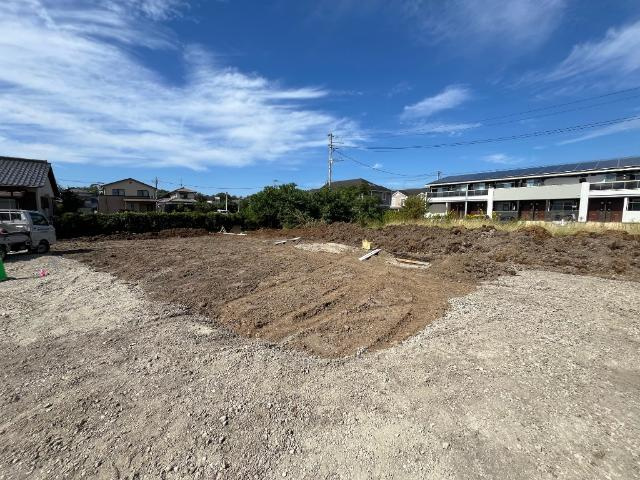 沼津市下香貫新築アパートの外観|建築現場