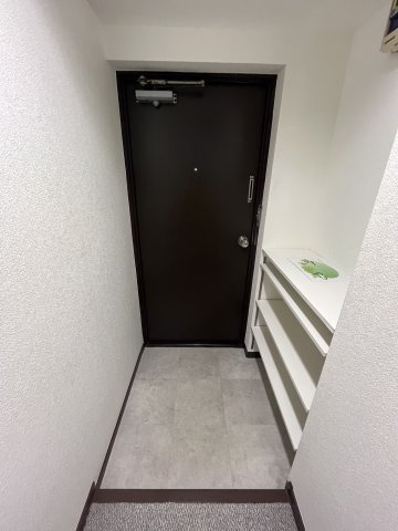 メゾン東麻布の玄関