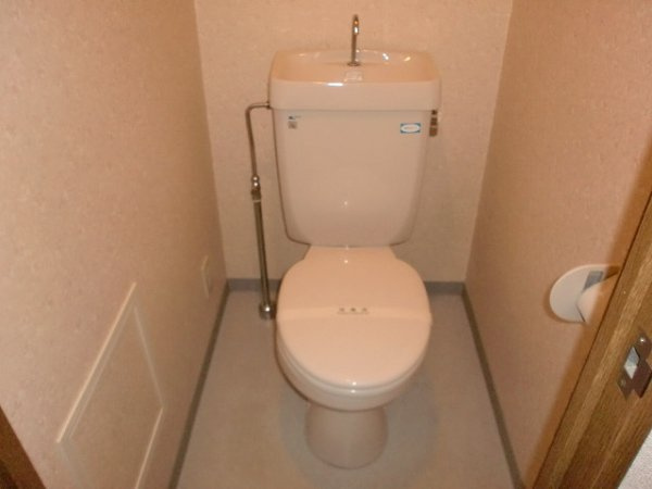 新品家具付きマンション梅里15(KaGood東京)のトイレ