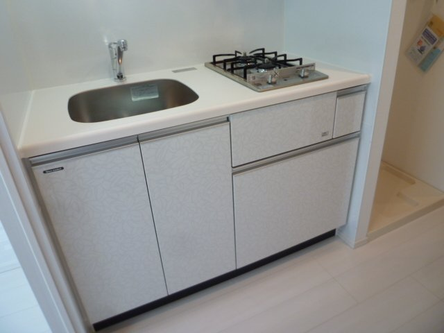 アイル上野の森NORTHのキッチン