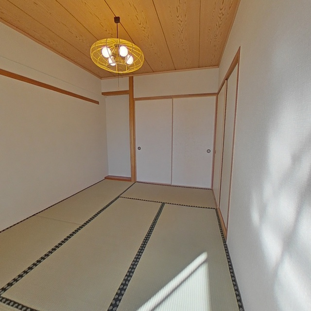 岐阜市栄新町３丁目の賃貸マンションの居間・リビング