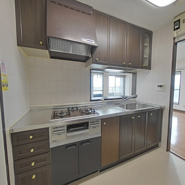 岐阜市栄新町３丁目の賃貸マンションのキッチン|システムキッチン