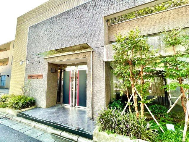 レジディア西新宿Ⅱ(レジディアニシシンジュクツー)のエントランス