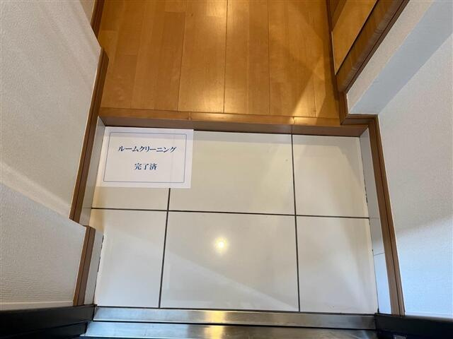 ＬＵＭＥＥＤ飯田橋の玄関