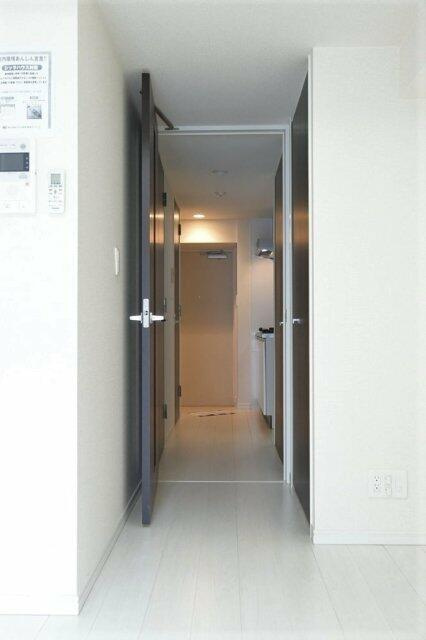 アイル銀座京橋壱番館の玄関