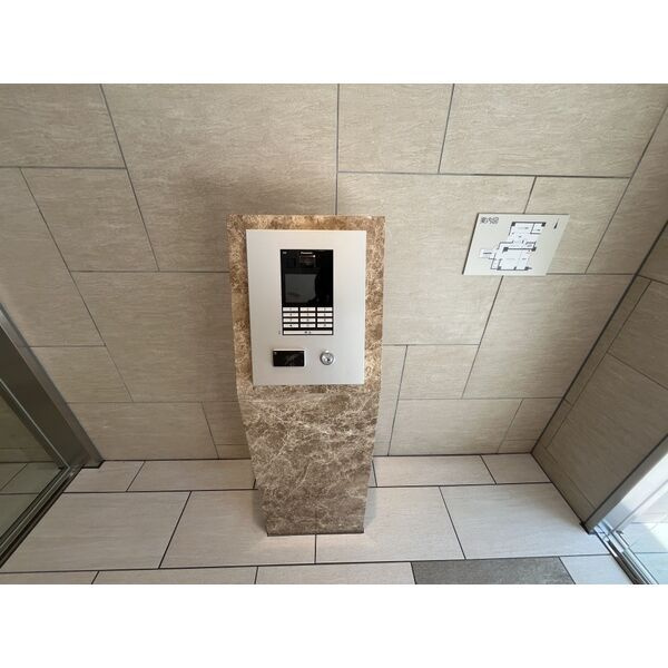 スプランディッド梅田WESTのセキュリティ