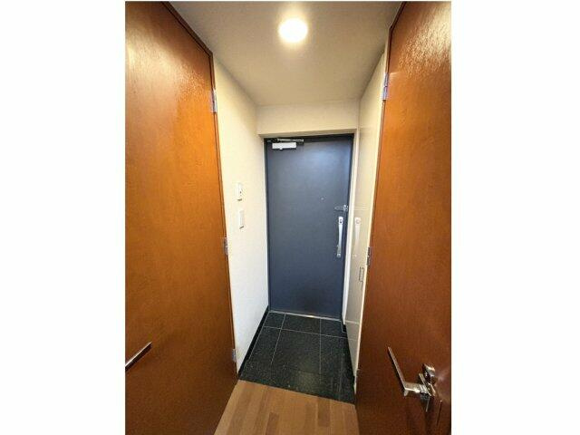 グラーサ銀座ＥＡＳＴの玄関