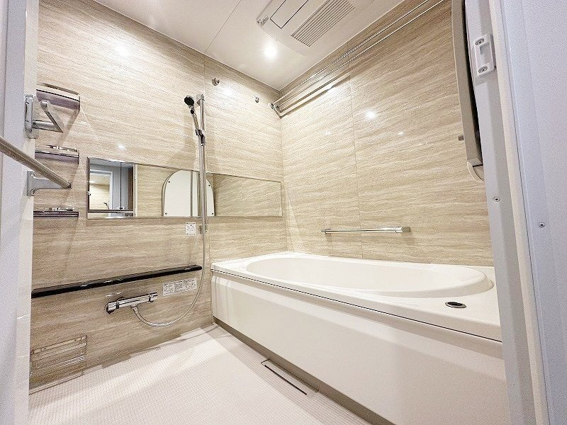 グランドメゾン新梅田タワー　ＴＨＥ　ＣＬＵＢ　ＲＥＳＩＤＥＮＣＥの浴室