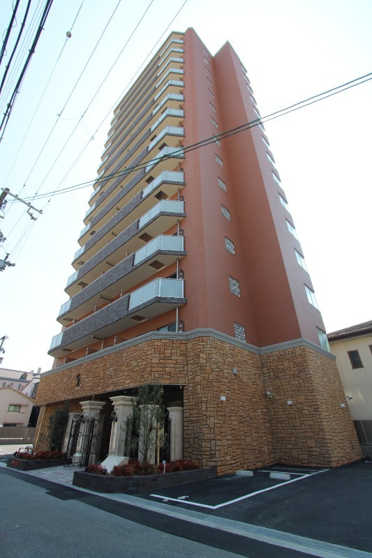 プレジオ都島本通の外観