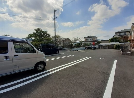 アーバン・エスパシオＡの駐車場