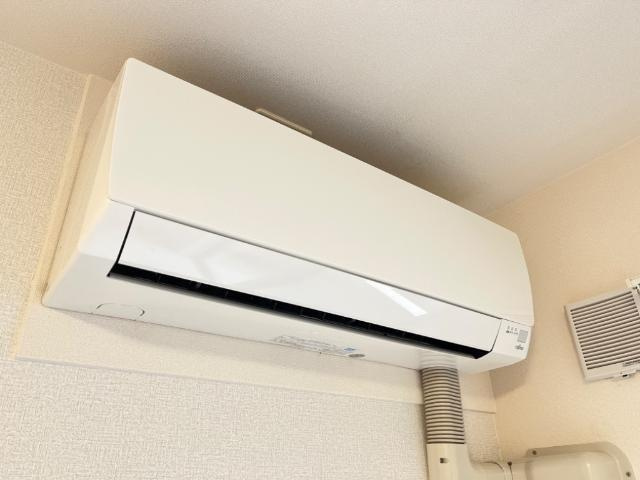フィオーレ崎岡の設備|エアコン