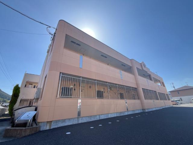 フィオーレ崎岡の外観|外観写真（昼）