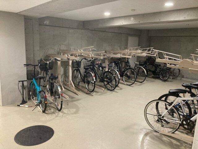 プラウドフラット蒲田Ⅱの駐車場
