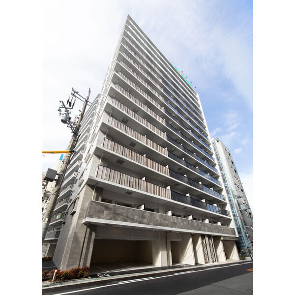 スプランディッド上本町WESTⅡの外観