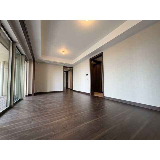 グラングリーン大阪ＴＨＥ　ＮＯＲＴＨ　ＲＥＳＩＤＥＮＣＥの居間・リビング