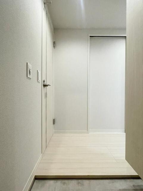 メイクスミニ新宿落合の玄関