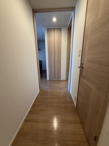 大阪ひびきの街 ザ・サンクタスタワーの玄関