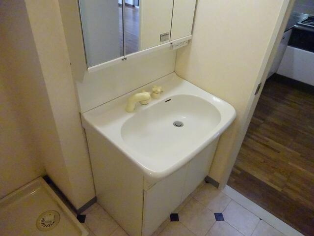 ヴィラベール洗足池の洗面所