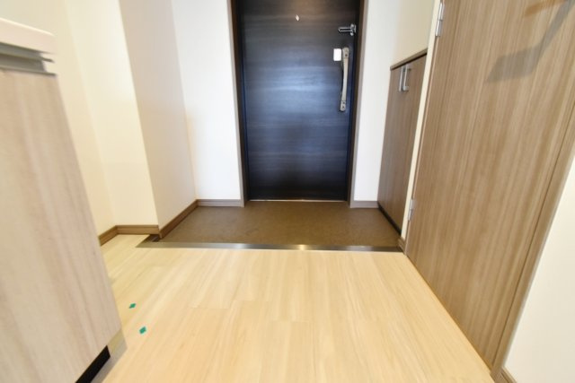 ホープ西宮の玄関