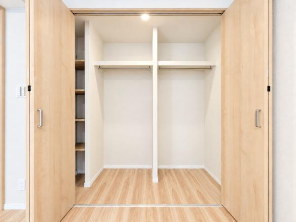 パークシティ金沢八景Ｂ棟の収納|これだけ収納があると助かりますね！
お荷物の多いご家族も安心です！