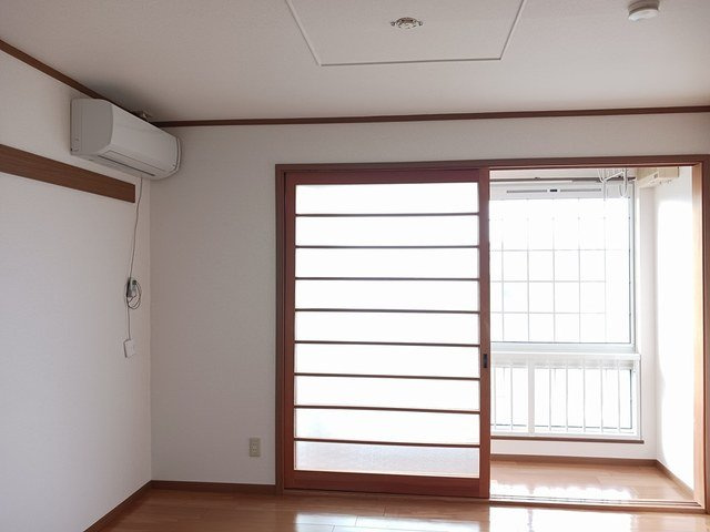 グランディールⅣの内装|内装は落ち着いています