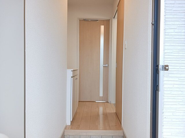 ルミエールＢの玄関|シンプルで使いやすい玄関です