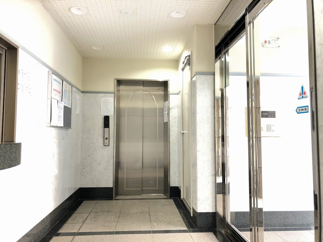 【エントランス】 | アクタス博多駅前