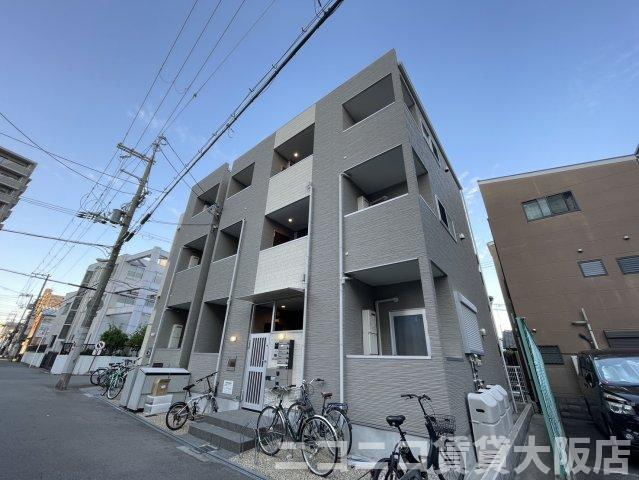 大阪市城東区今福西２丁目のアパートの外観