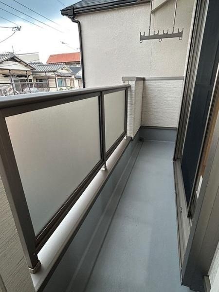 枚方市 楠葉中町　中古 一戸建てのバルコニー