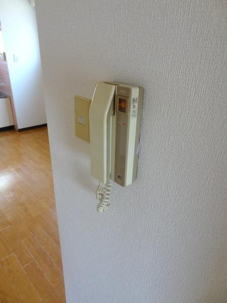 アドヴァンスライフのセキュリティ|★インターフォン完備★