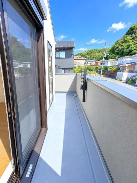 鎌倉市二階堂の中古一戸建のバルコニー