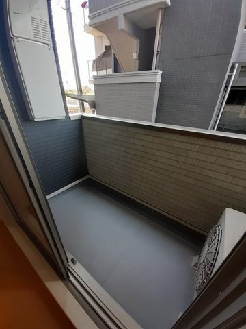 ボイス・シャンブルのバルコニー