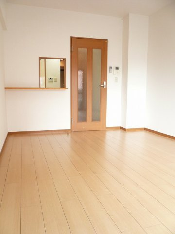 サン　トールの内装