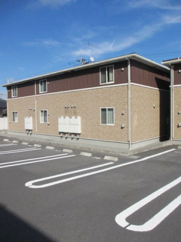 スプリング　Ｗ　玲の駐車場