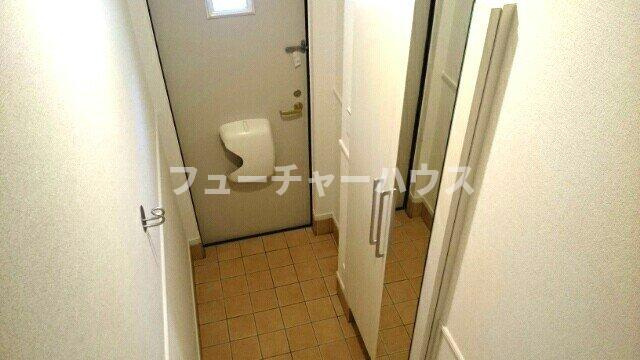 サニースクエアの玄関|シンプルで使いやすい玄関です