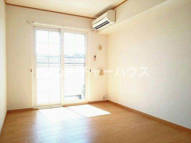 アプリーコ・ルーサの居間・リビング|おしゃれな居間です