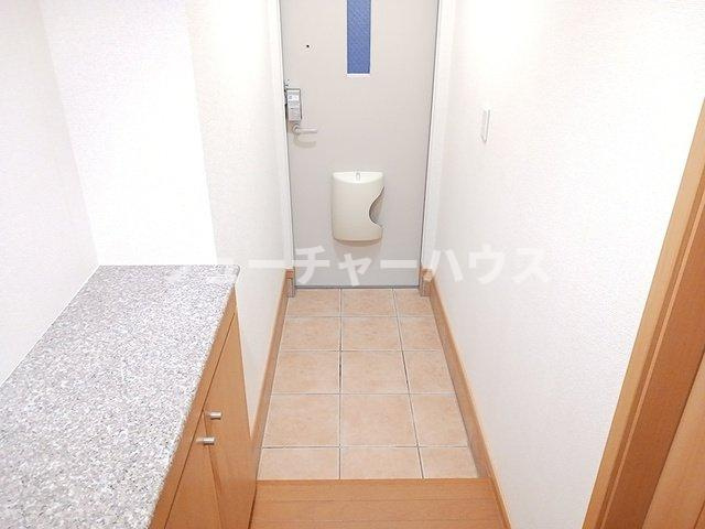 エクセルステージ１２の玄関|ゆったりとした玄関です