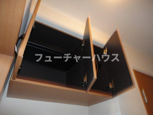Ｑｕａｔｒｅ Ｓａｉｓｏｎ Ａｒｂｒｅのその他|玄関収納（上）