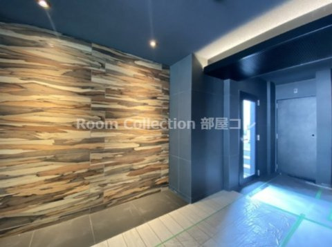 オープンブルーム八田StationFrontのエントランス