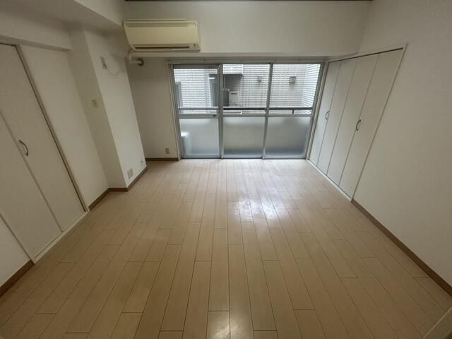 アパルトマン四谷の居間・リビング