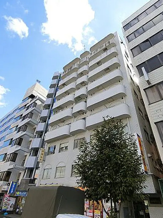 シルバープラザ市ヶ谷の外観