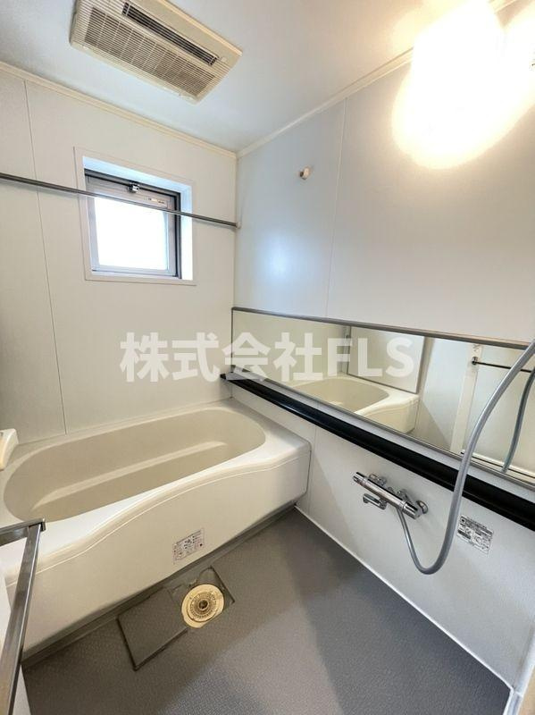 新宿区高田馬場２丁目の賃貸マンションの浴室