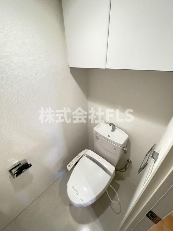 新宿区高田馬場２丁目の賃貸マンションのトイレ